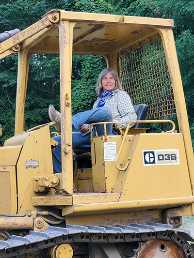 amy on tractor